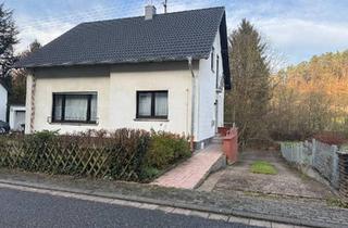 Einfamilienhaus kaufen in 66787 Wadgassen, Wadgassen - *ohne Makler* Kernsaniertes freistehendes Einfamilienhaus in Wadg