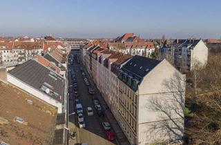 Wohnung kaufen in 04315 Leipzig, Leipzig - 3 Zimmer-Altbau mit Blick ins Grüne - Eigentum in denkmalgeschützem Gründerzeitgebäude