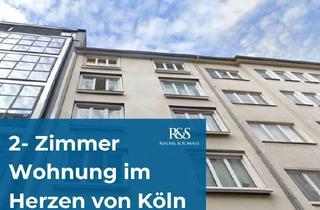 Wohnung kaufen in 50672 Altstadt-Nord, Zwei Zimmer Wohnung direkt am Stadtgarten.