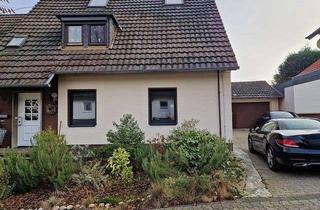 Wohnung kaufen in Stettiner - Straße, 53773 Hennef, Sanierte Erdgeschosswohnung mit exklusiver Gartennutzung im 2-Familienhaus wartet auf Sie!