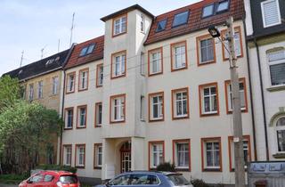 Wohnung mieten in Mahrenholtzstraße, 39122 Fermersleben, 2-Raum-Dachgeschosswohnung mit Balkon und EBK