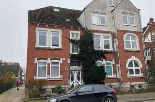 Wohnung mieten in Woldsenstraße 100, 25813 Husum, 3,0-Zimmer-Wohnung,Woldsenstr. 100,1.OG links