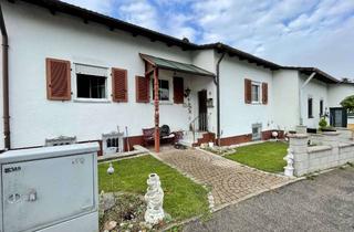 Haus kaufen in Am Bergfeld 18, 84307 Eggenfelden, Charmantes Reihenendhaus mit Ausblick für deine Familie in Eggenfelden