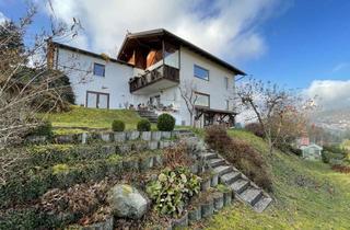 Einfamilienhaus kaufen in 94513 Schönberg, Gepflegtes Einfamilienhaus mit unverbaubarer Aussicht auf großem Hanggrundstück