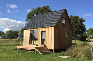 Haus kaufen in Remlin 88, 17168 Schwasdorf, Supergemütliches (Tiny-) Haus auf dem Land + weitere Grundstücke