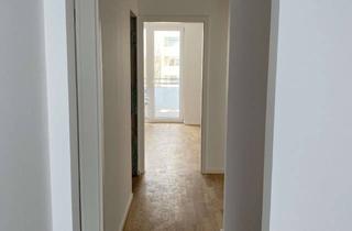 Wohnung mieten in Hartstraße 50, 82110 Germering, 2-Zimmer-Wohnung mit Balkon und Einbauküche in Germering