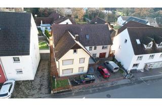 Haus kaufen in 72379 Hechingen, **Charmantes Sanierungsobjekt mit Potenzial in ruhiger Lage – 150m² Wohnfläche zu Top-Preis**