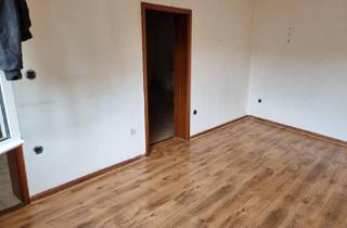 Wohnung mieten in 44866 Bochum, schöne und geräumige 2-Zimmer Wohnung im Zentrum