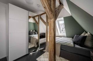 Wohnung mieten in 70469 Stuttgart, Gemütliches Zimmer mit Dachschräge in einer Coliving-Wohnung in Stuttgart