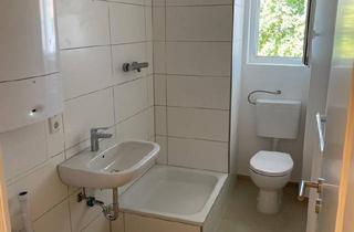 Wohnung kaufen in 60431 Frankfurt, Frankfurt am Main - Moderne 3-Zimmer-Wohnung mit Balkon - Frisch Renoviert