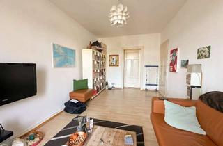 Wohnung kaufen in Neckarstraße 14, 40219 Unterbilk, Vermietete Altbauwohnungen mit Balkon im Medienhafen/Top Lage!