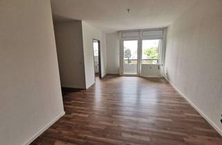 Wohnung mieten in Berliner Str. 59, 42929 Wermelskirchen, Senioren-Wohnung im Stadtzentrum mit Balkon (Aufzug)