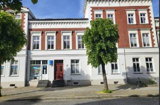 Wohnung mieten in Augustastraße 10, 17235 Neustrelitz, Schöne und vollständig renovierte 3-Raum-Hochparterre-Wohnung in Neustrelitz