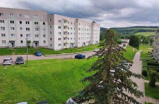 Wohnung mieten in 99848 Wutha-Farnroda, Bezahlbare und solide 3 RW mit Balkon in grüner Umgebung