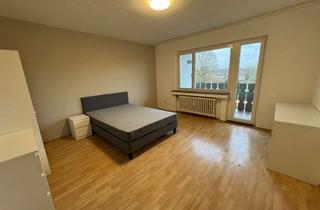 Wohnung mieten in Burgstr. 120, 51103 Höhenberg, WG geeignete 3 ZKB Wohnung mit Balkon und neuem Bad, Einbauküche