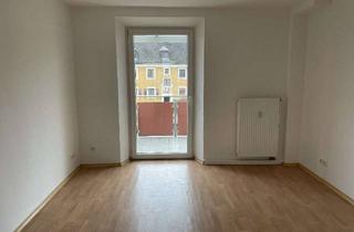 Wohnung mieten in Karl-Hofbauer-Str. 19, 92665 Altenstadt, Home-Sweet-Home - 2-Zimmer-Wohnung mit renoviertem Boden