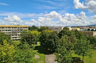 Wohnung mieten in J.-Gagarin-Str. 42, 02625 Bautzen, ***Willkommen daheim"*** Schön geschnittene, frisch sanierte 2-Raumwohnung mit Balkon