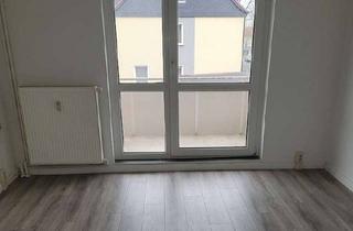 Wohnung mieten in Schladebacher Straße 79, 06231 Bad Dürrenberg, Frisch sanierte 2 Raumwohnung mit Balkon!!!