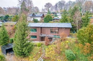 Haus kaufen in 51588 Nümbrecht, Nümbrecht-Hömel: Idyllisches Wochenendhaus am Waldrand.