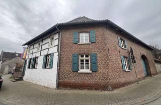 Haus kaufen in 50181 Bedburg, Bedburg-Kirchherten: historisches Fachwerkhaus mit großem Potenzial!