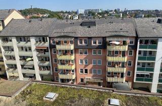 Wohnung kaufen in Burgstraße 49, 08523 Plauen, 3-Raum-Whg. mit Fahrstuhl, Süd-Balkon u. 2 TG-Stpl. in zentrumsnaher Lage! Leerstand!