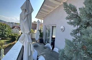 Penthouse mieten in 72108 Rottenburg, 2 Zimmer Penthouse mit riesigem Balkon, Garage neue EBK