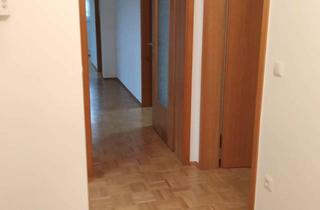 Wohnung mieten in Luisenstr. 14, 63500 Seligenstadt, 3 Zi. DG-Wohn., Kü, Dusch-Bad, Gäste-WC, Abst.raum, ohne Balkon,