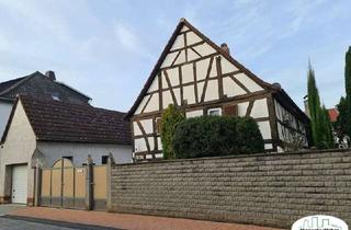 Haus kaufen in 63303 Dreieich, Für Liebhaber: Schönes Fachwerkhaus mit großer Scheune, Nebengebäude, Garage und Garten