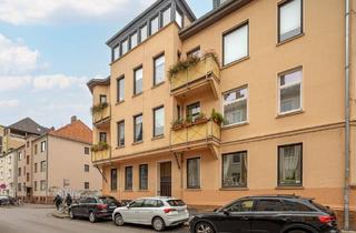 Wohnung kaufen in 30161 Hannover, Hannover - List, Nähe Bonifatiusplatz: 2014 komplett sanierte 3-Zimmer-Dachgeschosswohnung mit Balkon