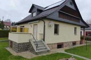 Einfamilienhaus kaufen in 04749 Jahna, Jahnatal - Ostrau - Großzügiges Einfamilienhaus mit Pool und weitläufigem Grundstück!