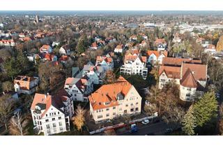 Wohnung kaufen in 14195 Dahlem, Traumhafte Maisonette-Altbauwohnung mit Balkon und Keller in Dahlem