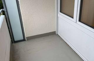 Wohnung mieten in Königsberger Straße 35, 71034 Böblingen, Erstbezug nach Sanierung mit Balkon: schöne 3-Zimmer-Wohnung in Böblingen