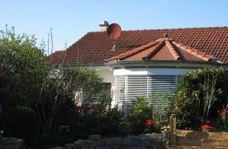 Haus mieten in 79395 Neuenburg, Lichtdurchflutetes freistehendes Einfamilienhaus mit Doppel-Carport