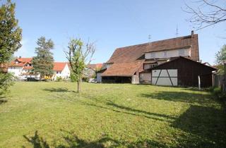 Bauernhaus kaufen in 72379 Hechingen, Hechingen-Stetten - Ehemaliges Bauernhaus mit Scheune (stark renovierungsbedürftig) auf 1495 m² großem Grundstück!