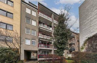 Wohnung kaufen in 90763 Südstadt, Solide 1 - Zimmer- Hochparterrewohnung mit Balkon und Stellplatz in Fürth