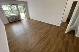 Wohnung mieten in Buschstraße 160, 33330 Gütersloh, Schöne helle, renovierte 2-Zimmer Wohnung mit sonnigem Balkon