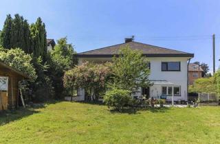 Haus kaufen in 53773 Hennef, Familienfreundlicher Bungalow mit Einliegerwohnung und unverbaubarem Weitblick in Südrichtung