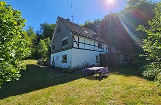 Haus kaufen in 57368 Lennestadt, 2 Familien Wohn- oder Ferienhaus mit großem Grundstück in ruhiger Waldrandlage von Lennestadt