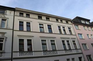 Wohnung mieten in Nosthoffenstraße 13, 40589 Holthausen, Ruhig gelegene 3-Zimmer Dachgeschosswohnung mit hohen Decken - WG geeignet