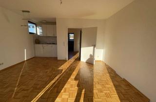 Wohnung mieten in Neue Straße 27, 30880 Laatzen, Alt-Laatzen, Schöne 2-Zi-Wohnung mit Balkon