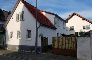 Haus kaufen in 64560 Riedstadt, Riedstadt - Charmantes Haus mit viel Potential, provisionsfrei