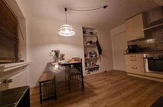 Wohnung mieten in Gropiusstr., 48163 Amelsbüren, Attraktive 2-Zimmer-DG-Wohnung mit gehobener Innenausstattung mit Balkon und EBK in Münster