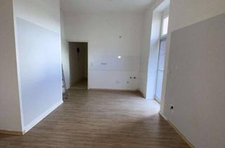 Wohnung mieten in Leipziger Straße 10, 39112 Leipziger Str., Kleine 2 Raumwohnung auf der Leipziger mit Balkon