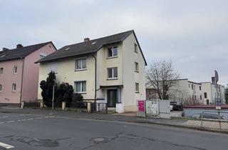 Haus kaufen in 36100 Petersberg, Attraktives Zweifamilienhaus in Petersberger Ortskern