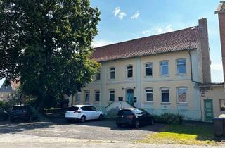 Anlageobjekt in Bahnhofstraße, 39359 Rätzlingen, Attraktive Investitionsmöglichkeit in Rätzlingen: Mehrfamilienhaus mit Gewerbeeinheit