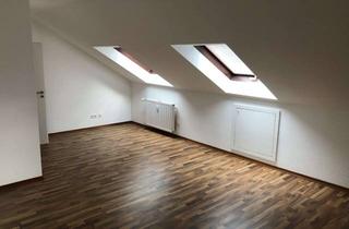 Wohnung mieten in Im Sommerfeld, 63150 Heusenstamm, Dachwohnung in Heusenstamm