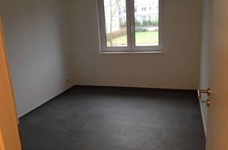 Wohnung mieten in Ubbelohdeweg, 35396 Gießen, Stilvolle, vollständig renovierte 2-Zimmer-Wohnung mit Balkon und Einbauküche in Gießen