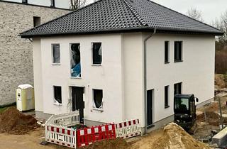 Wohnung mieten in Am Fort Napoleon 24, 52428 Jülich, Erstbezug Neubauwohnung in Stadtvilla mit Smart Home, gehobener Ausstattung & Balkon/Terrasse/Garten