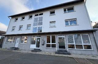 Mehrfamilienhaus kaufen in 32816 Schieder-Schwalenberg, Schieder-Schwalenberg - Ihr neues Renditeobjekt: Modernisiertes 8 FH mit Ausbaureserve!