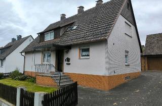 Haus kaufen in 34466 Wolfhagen, Wolfhagen - Zweifamilienhaus in Massivbauweise in Wolfhagen Baujahr 1954